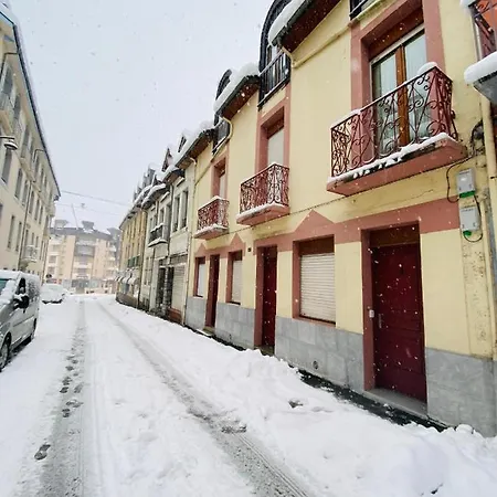 شقة Le Navarre, T2 Familial Bien Equipe En Rdc , En Centre-ville *