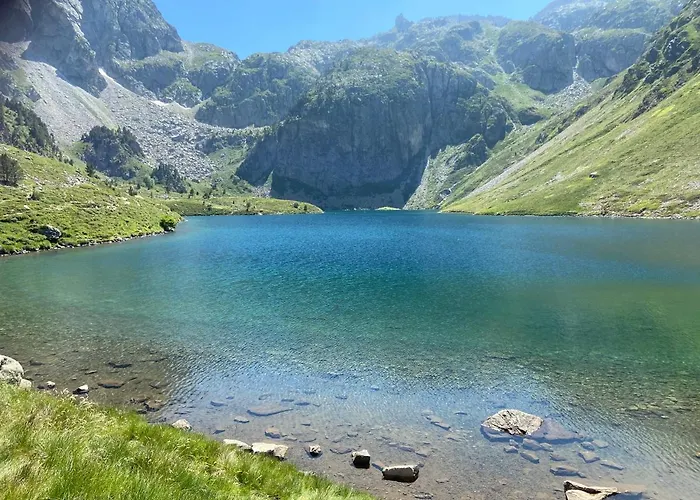 Le Navarre, T2 Familial Bien Equipe En Rdc , En Centre-ville Appartement *