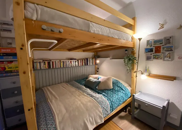 Le Navarre, T2 Familial Bien Equipe En Rdc , En Centre-ville Appartement