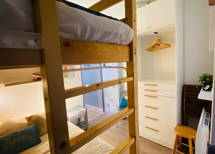 Le Navarre, T2 Familial Bien Equipe En Rdc , En Centre-ville Appartement